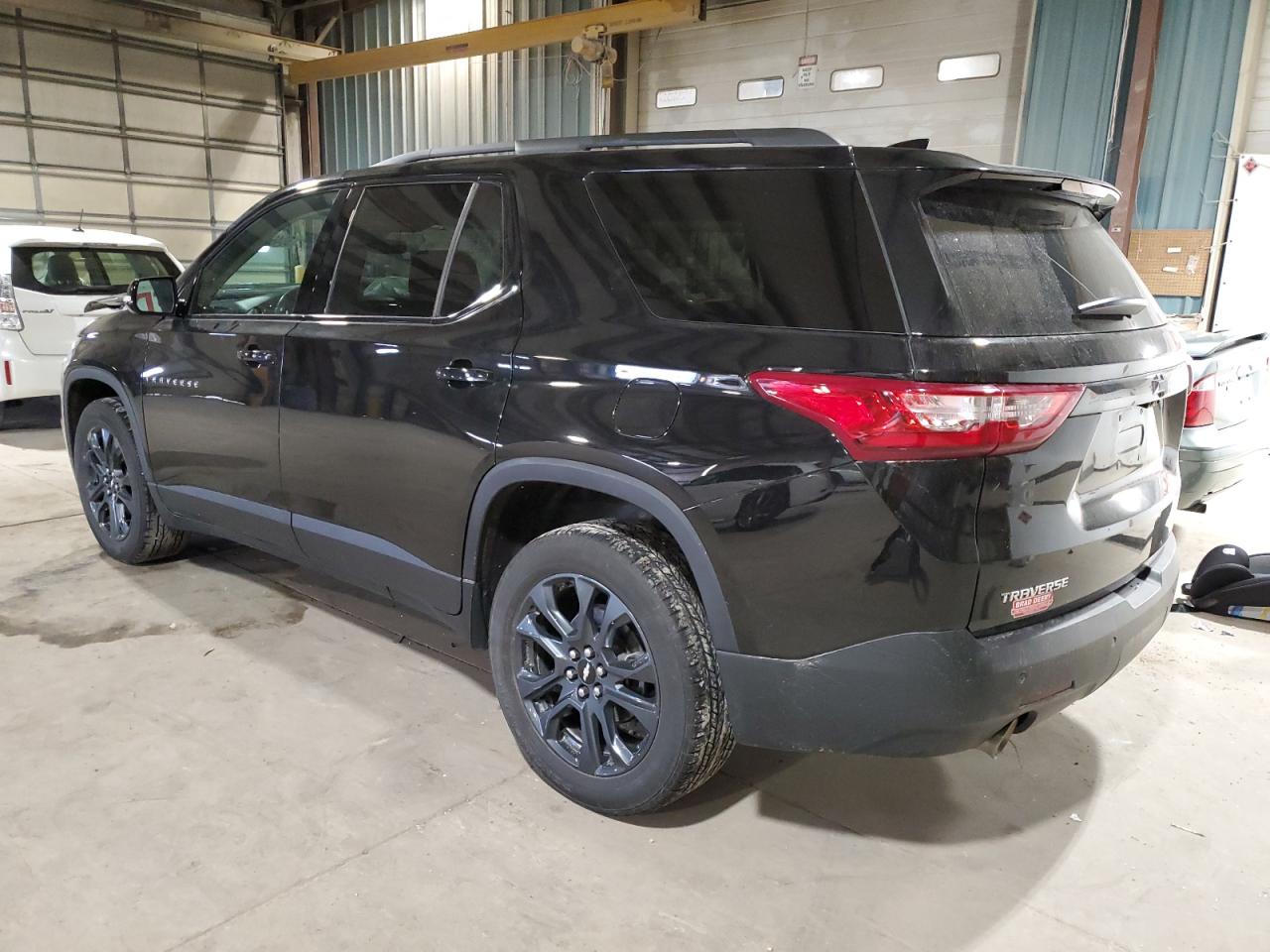 2020 Chevrolet Traverse - Image 2