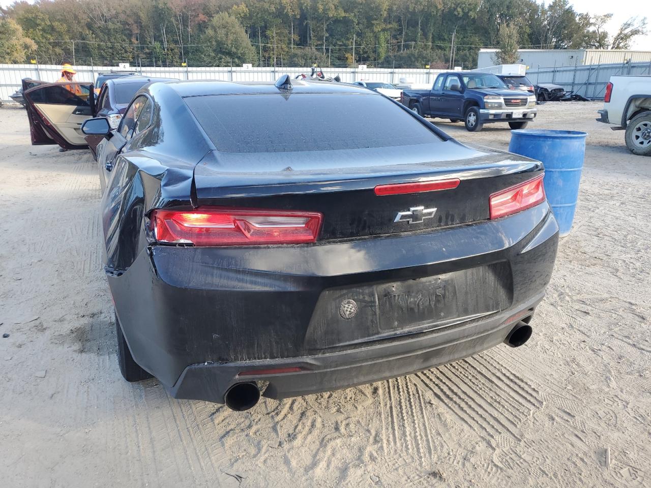 2018 Chevrolet Camaro - Image 6