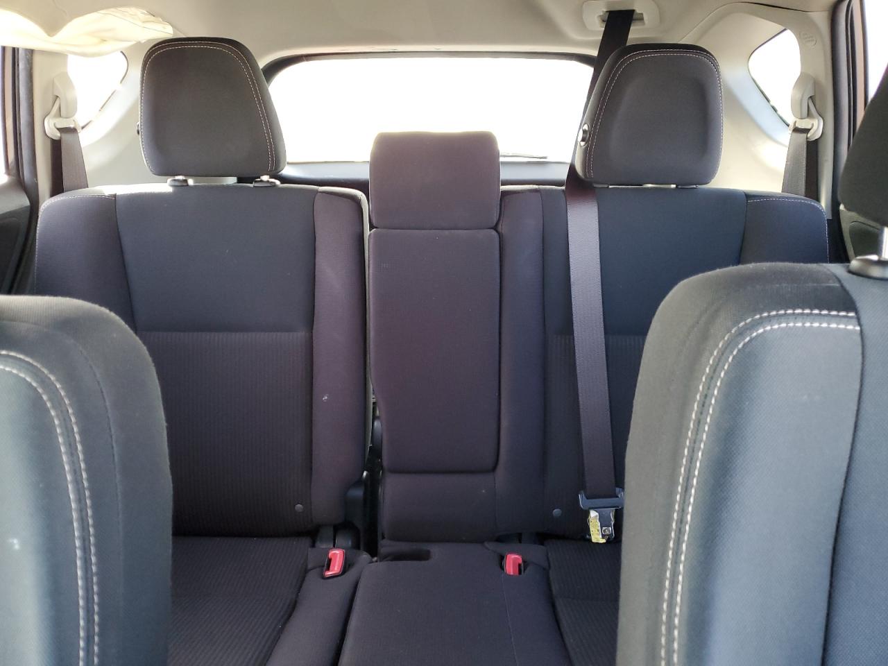 2014 Toyota RAV 4 - Image 10
