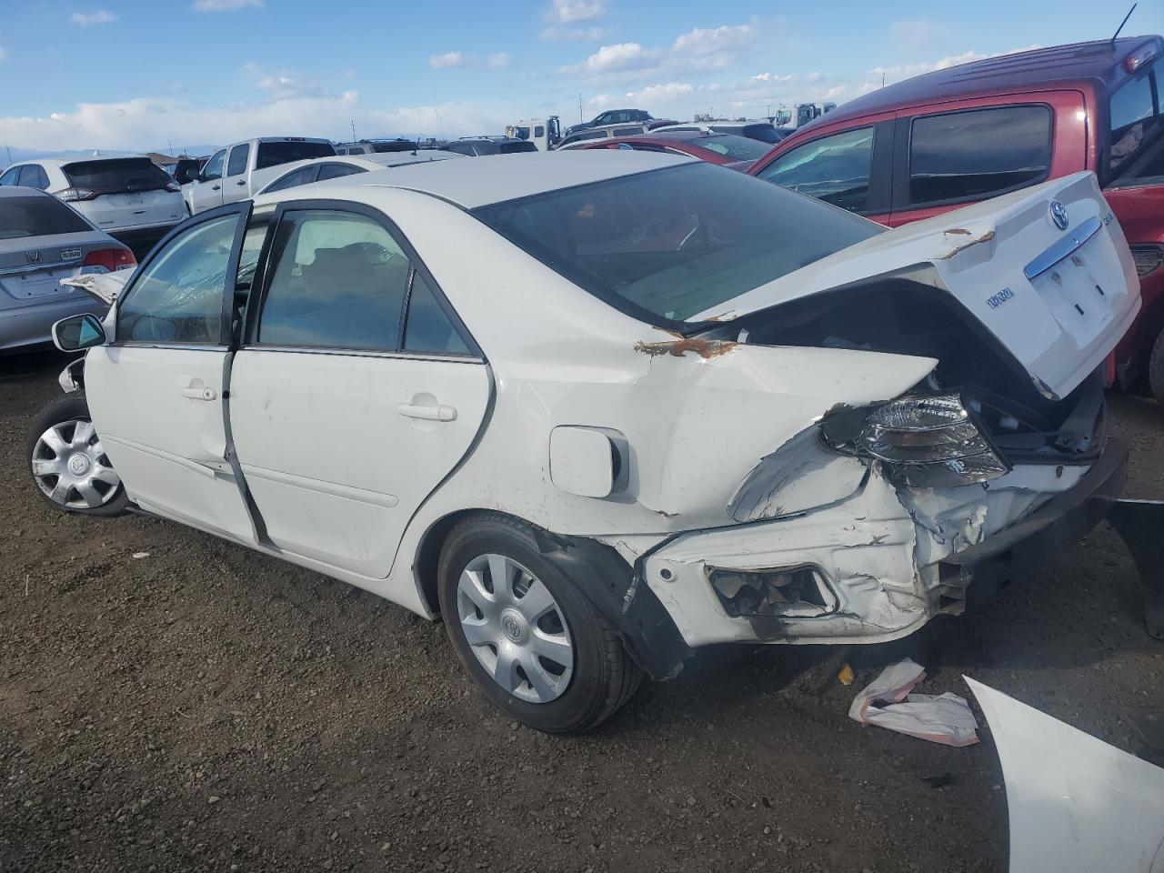 2004 Toyota Camry - Image 2