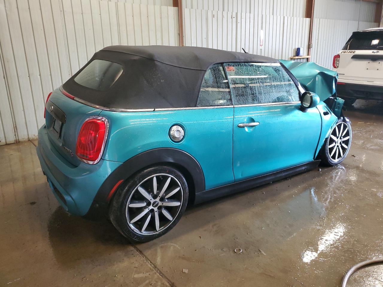 VIN WMWWG9C54J3E38618 2018 MINI COOPER no.3