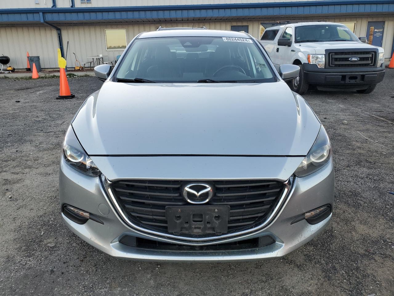 2017 Mazda 3 - Image 5