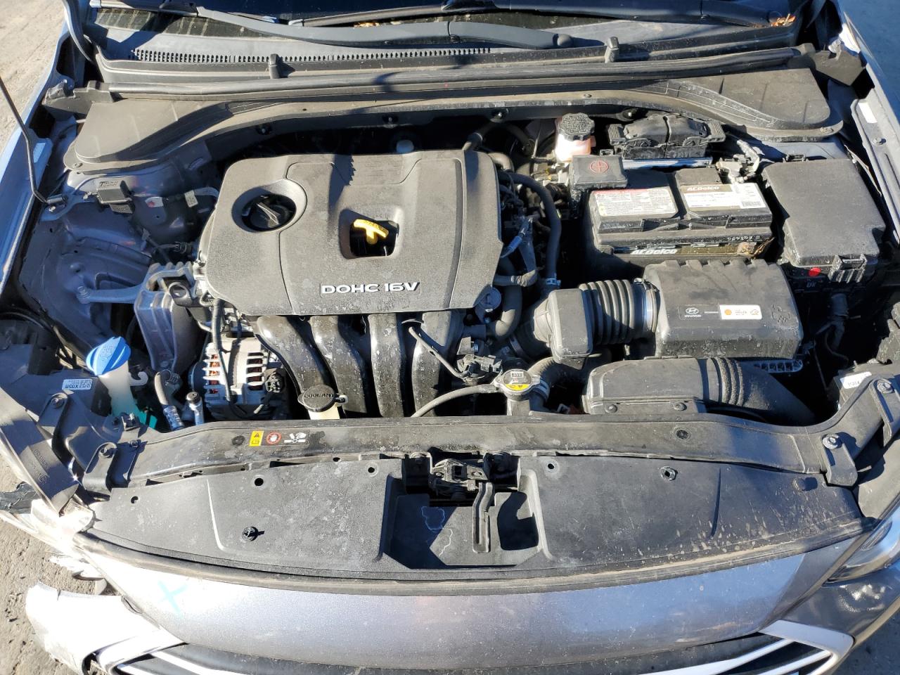 2018 Hyundai Elantra - Image 11