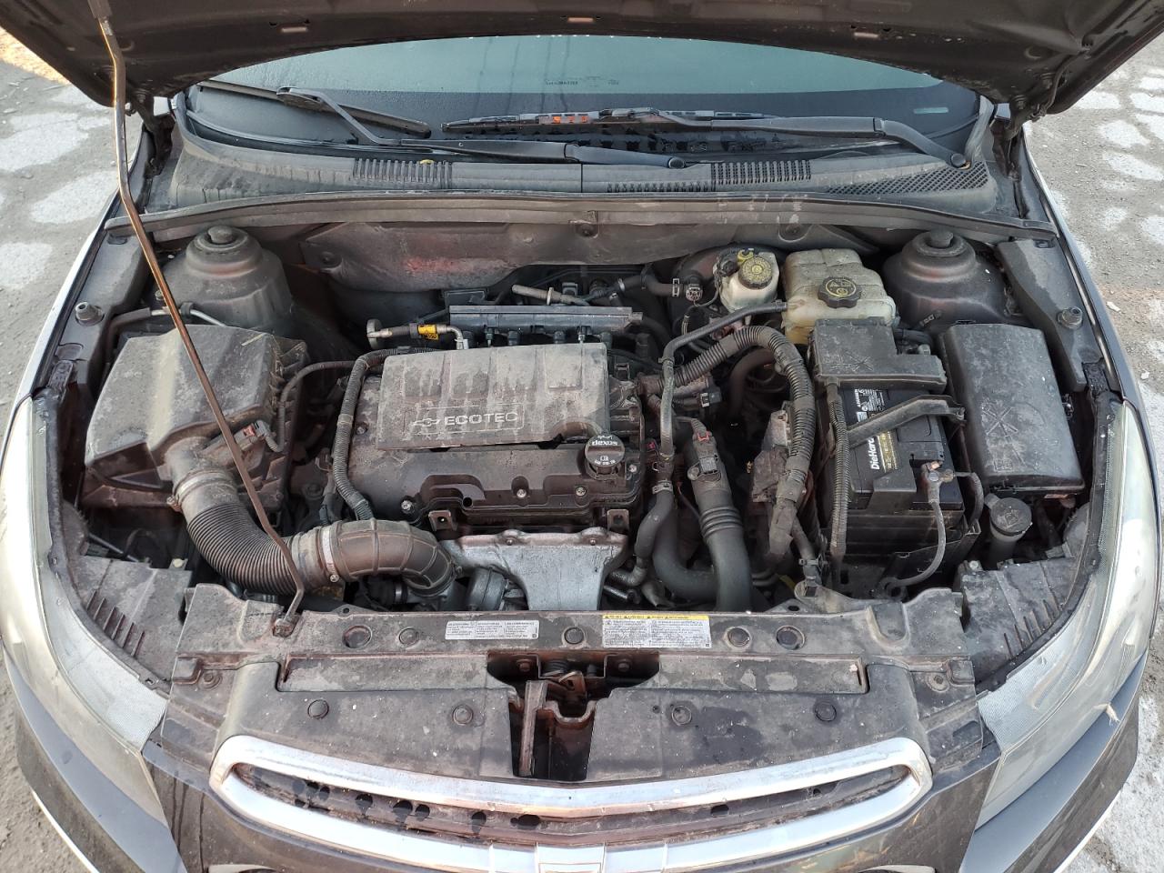 2015 Chevrolet Cruze - Image 12