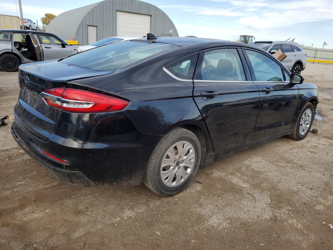 VIN 3FA6P0G77LR161481 2020 FORD FUSION no.3