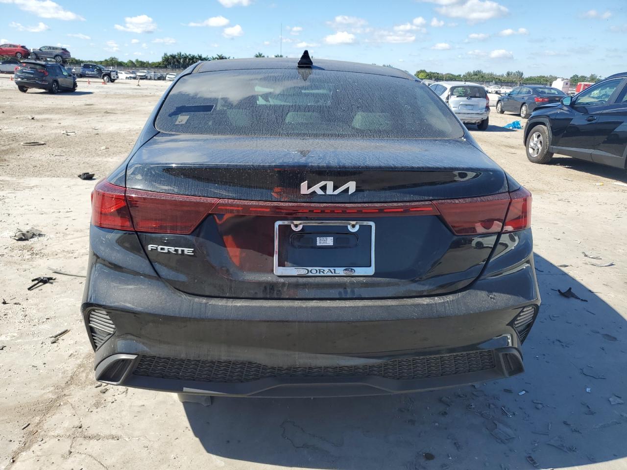 VIN 3KPF24AD2PE590829 2023 KIA FORTE no.6