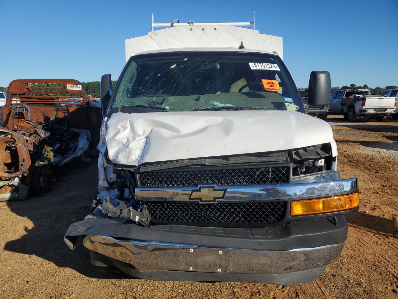 VIN 1GB0GRF76N1263555 2022 CHEVROLET EXPRESS no.11