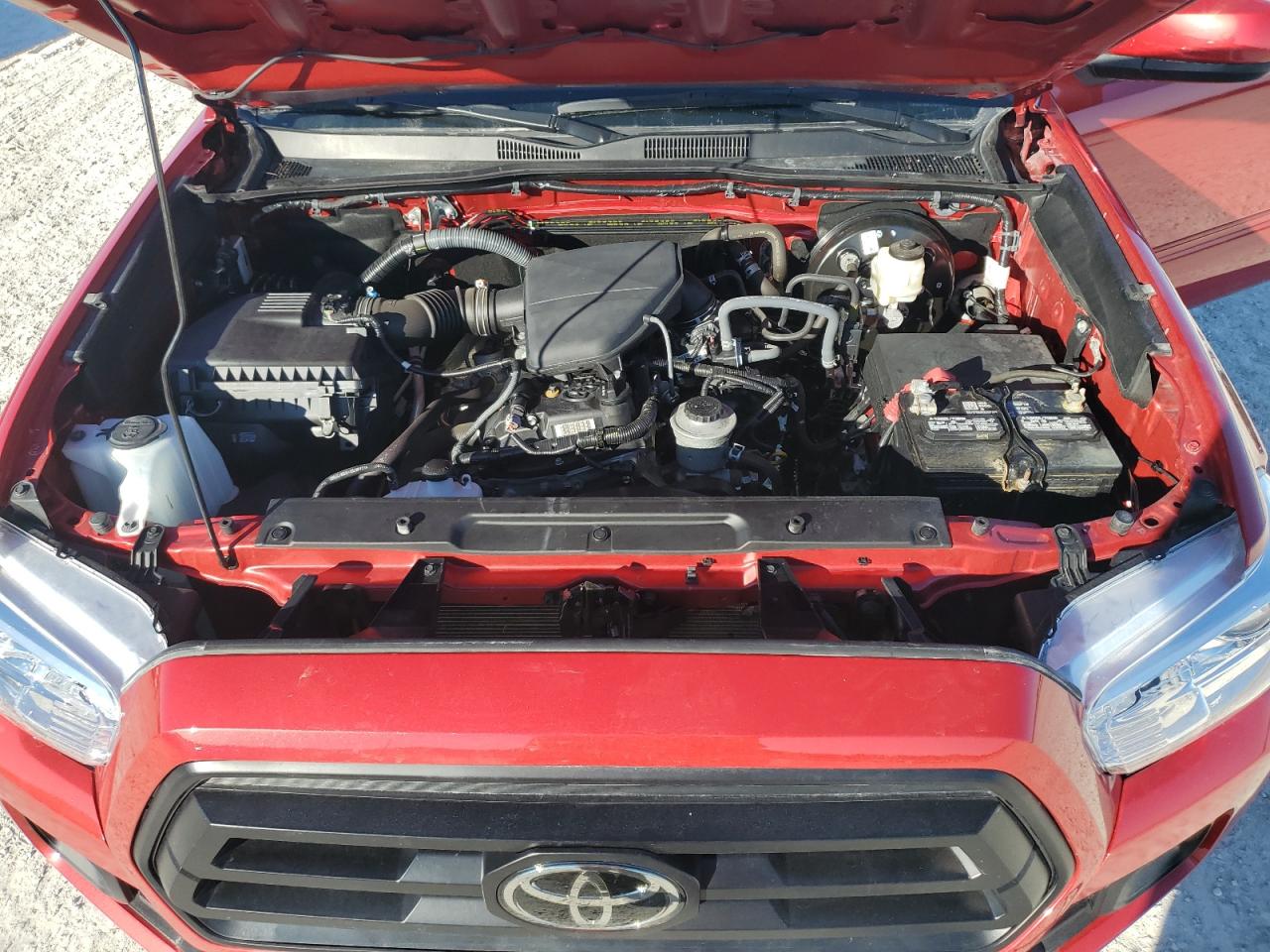 2022 Toyota Tacoma - Image 11