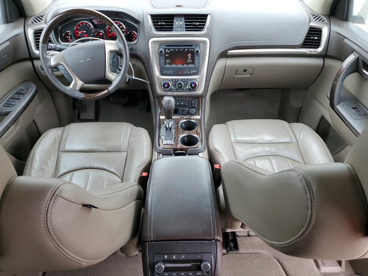 2015 GMC Acadia - Image 8