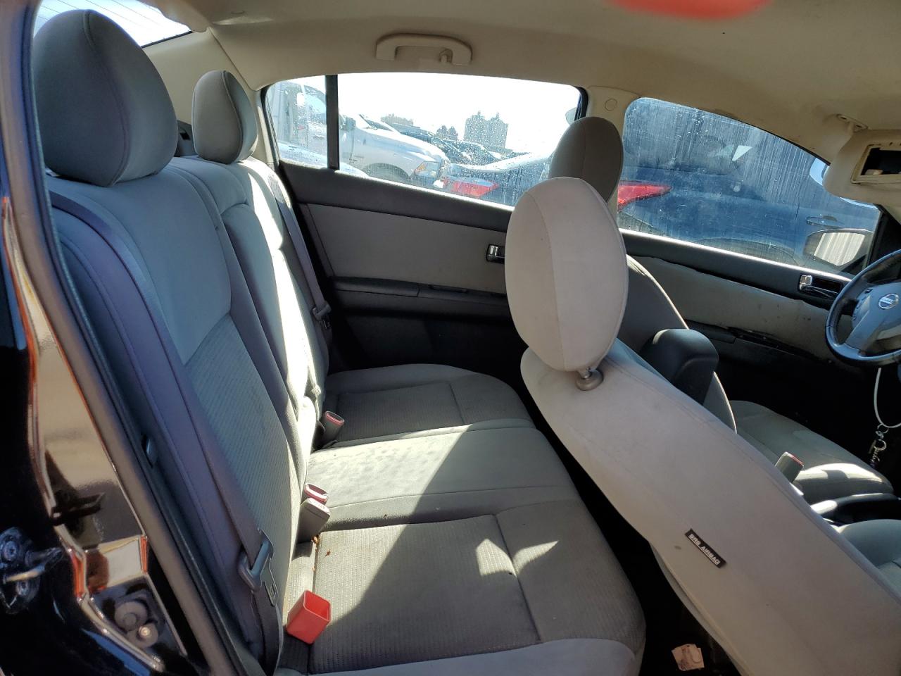 2010 Nissan Sentra - Image 10
