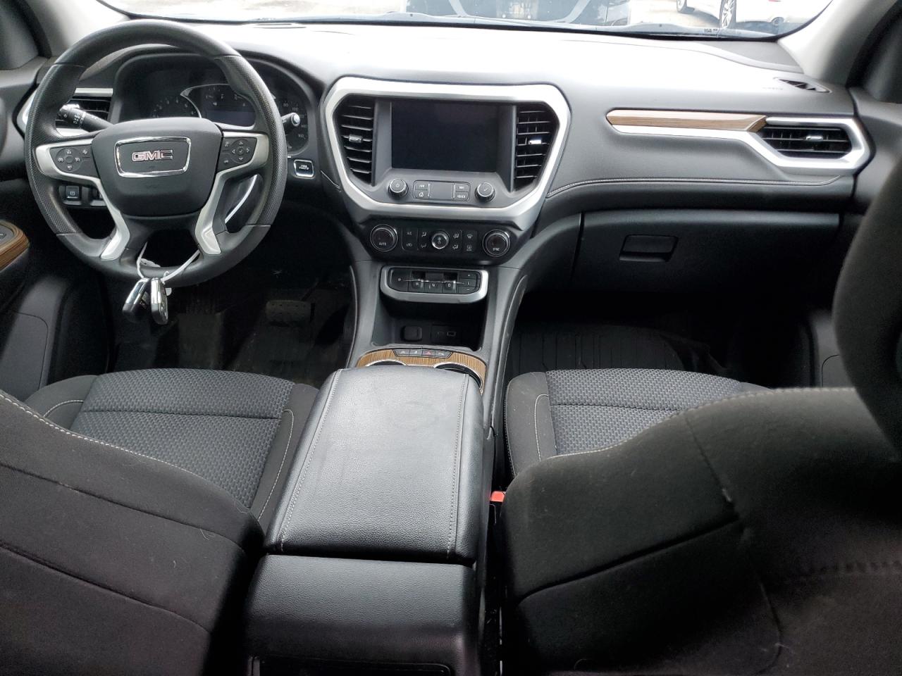 2021 GMC Acadia - Image 8
