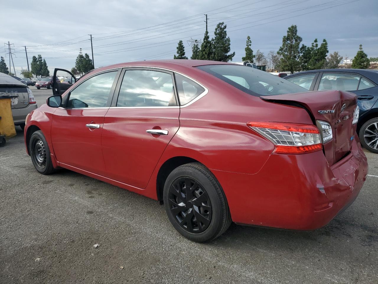 2013 Nissan Sentra - Image 2