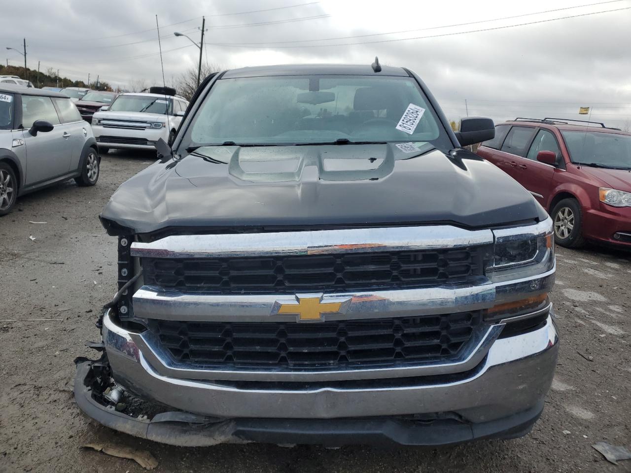 2016 Chevrolet Silverado - Image 5