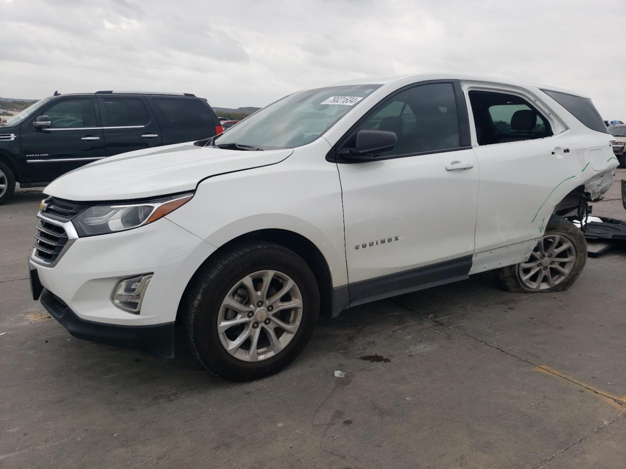 VIN 3GNAXHEV3KS517864 2019 CHEVROLET EQUINOX no.1