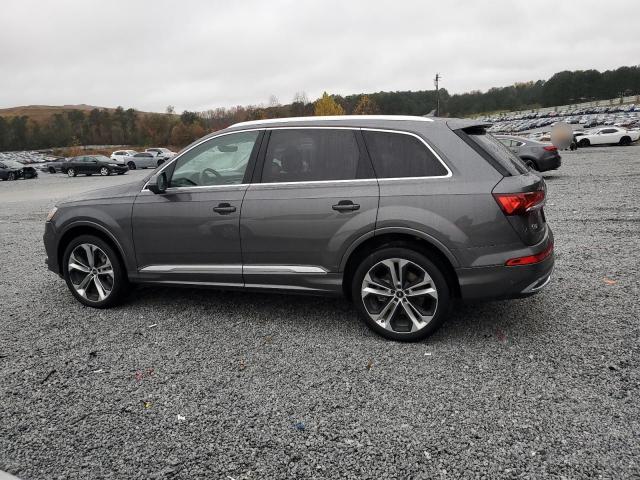  AUDI Q7 2021 Серый