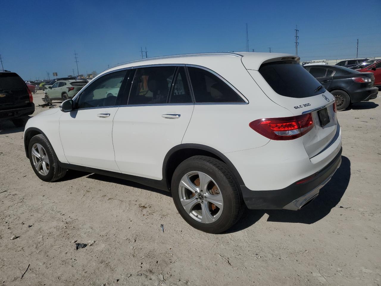 2018 Mercedes-Benz GLC - Image 2
