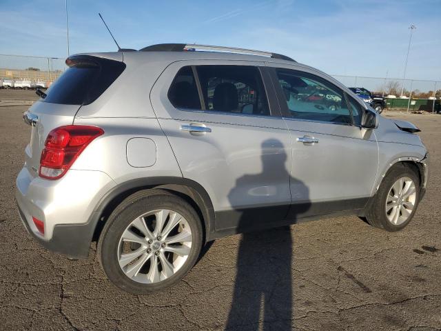  CHEVROLET TRAX 2018 Silver