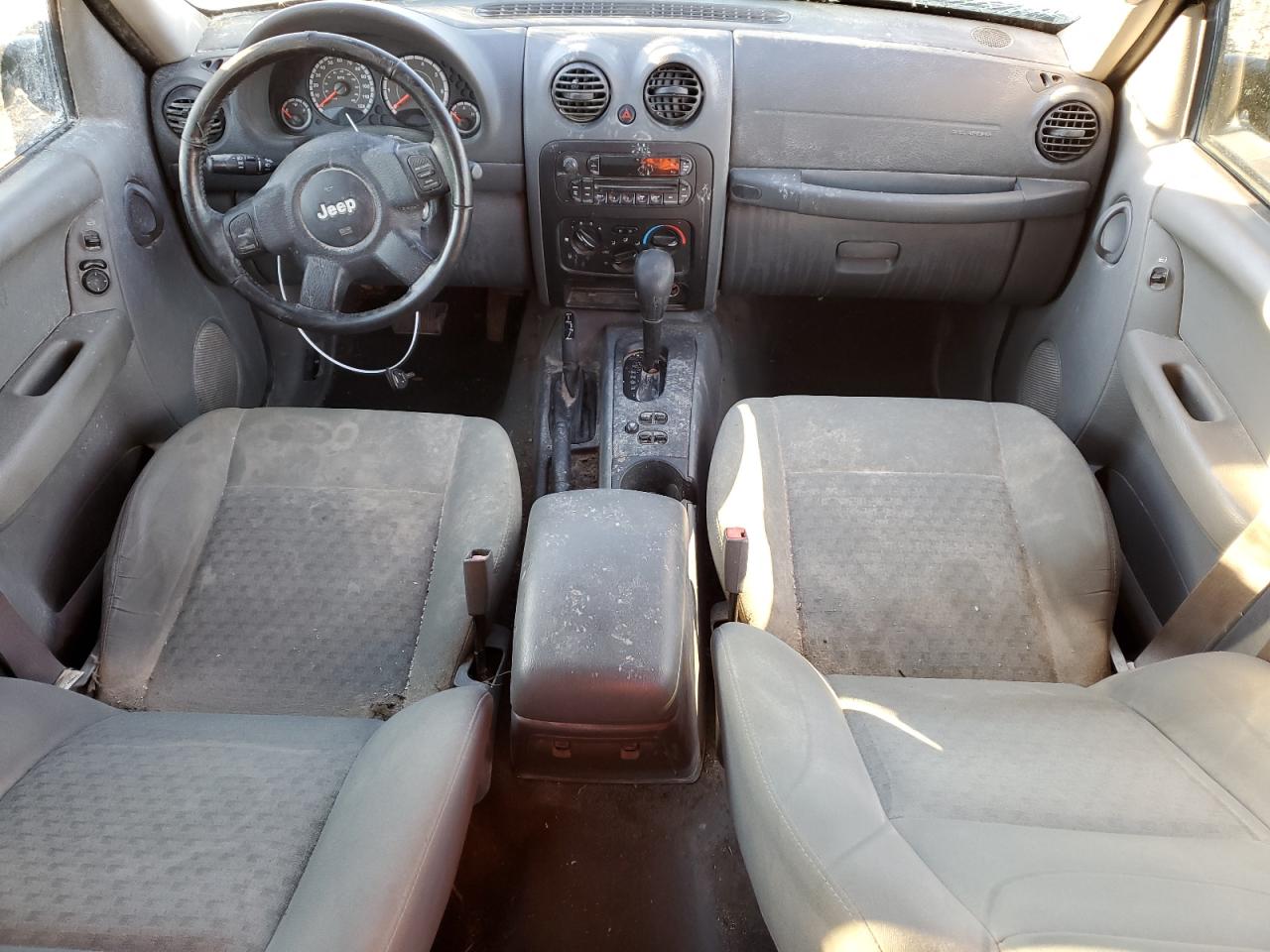 2007 Jeep Liberty (North America) - Image 8
