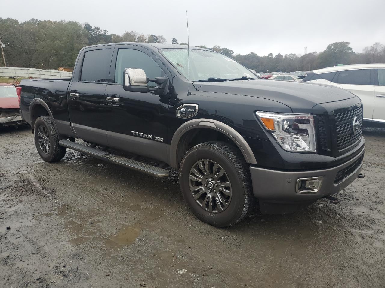 VIN 1N6BA1F46JN515351 2018 NISSAN TITAN no.4