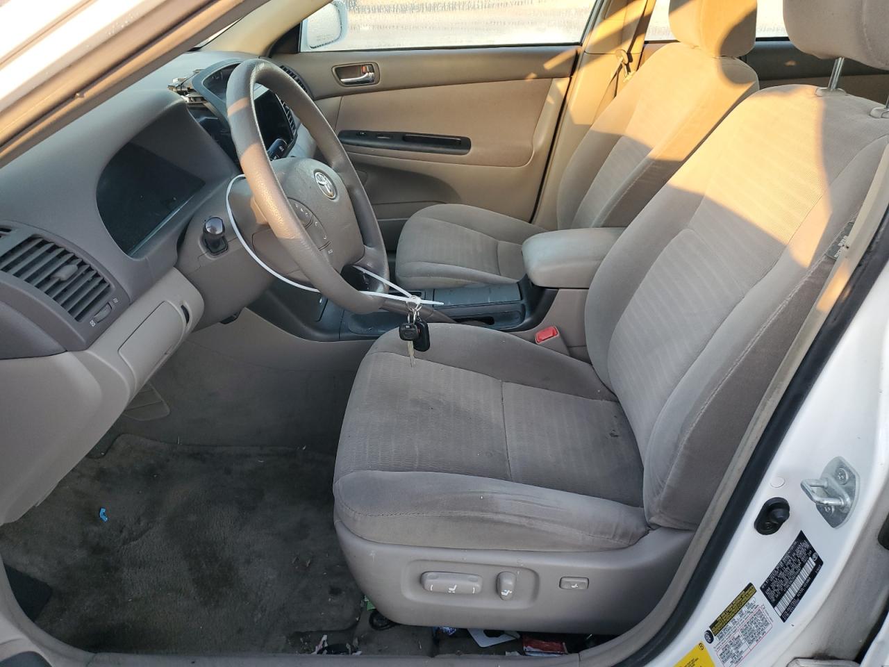 2006 Toyota Camry - Image 7