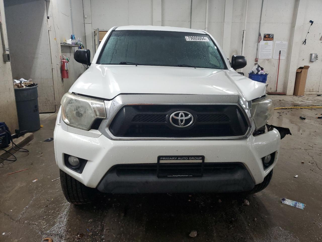 2014 Toyota Tacoma - Image 5