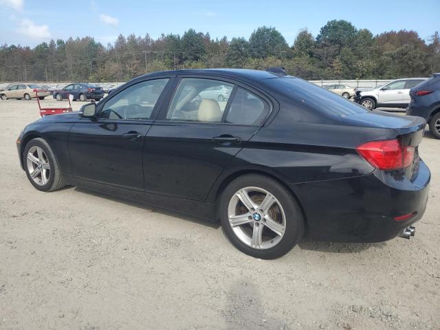  BMW 3 SERIES 2013 Черный