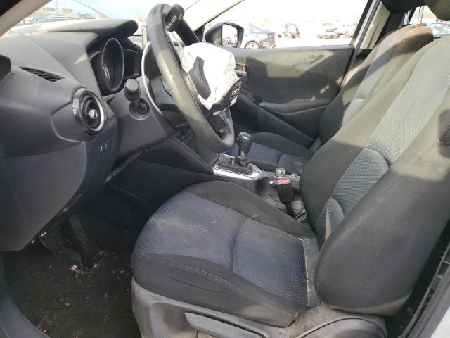  TOYOTA YARIS 2019 Белый