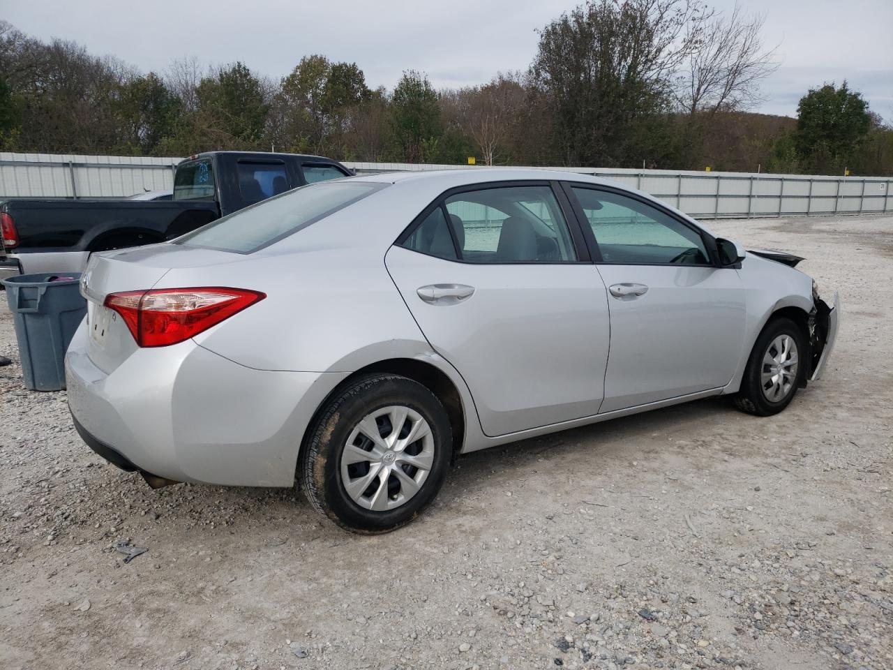 2017 Toyota Corolla - Image 3