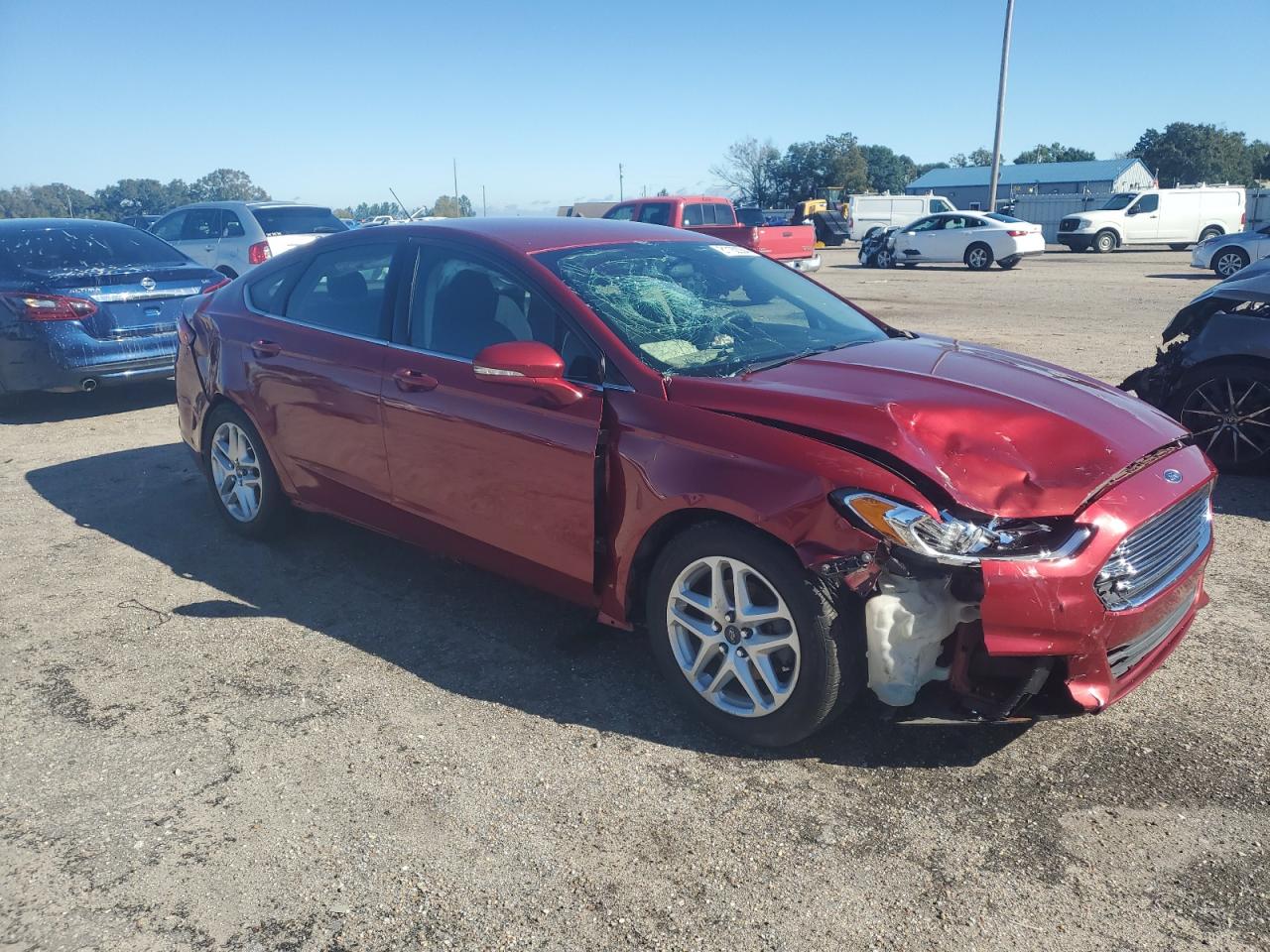 VIN 3FA6P0H75GR201366 2016 FORD FUSION no.4