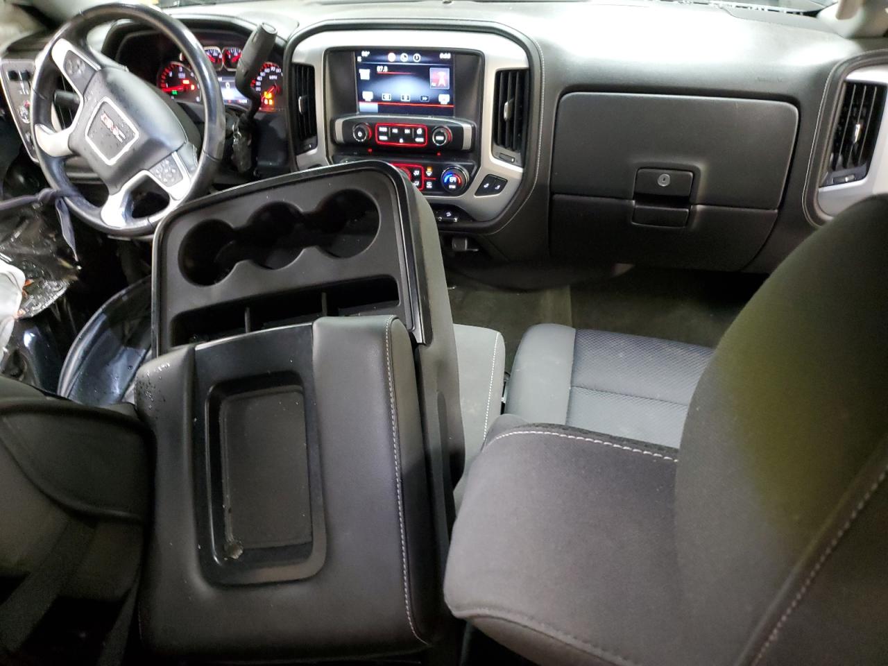 2015 GMC Sierra - Image 8