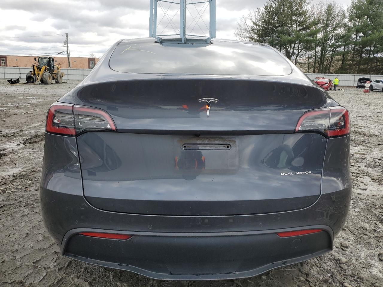 2022 Tesla Model Y VIN: 7SAYGDEE5NF310084 Lot: 81957514