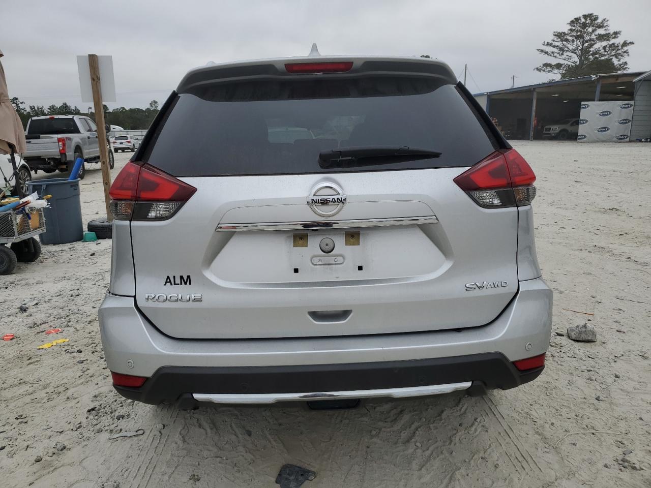 2020 Nissan Rogue - Image 6