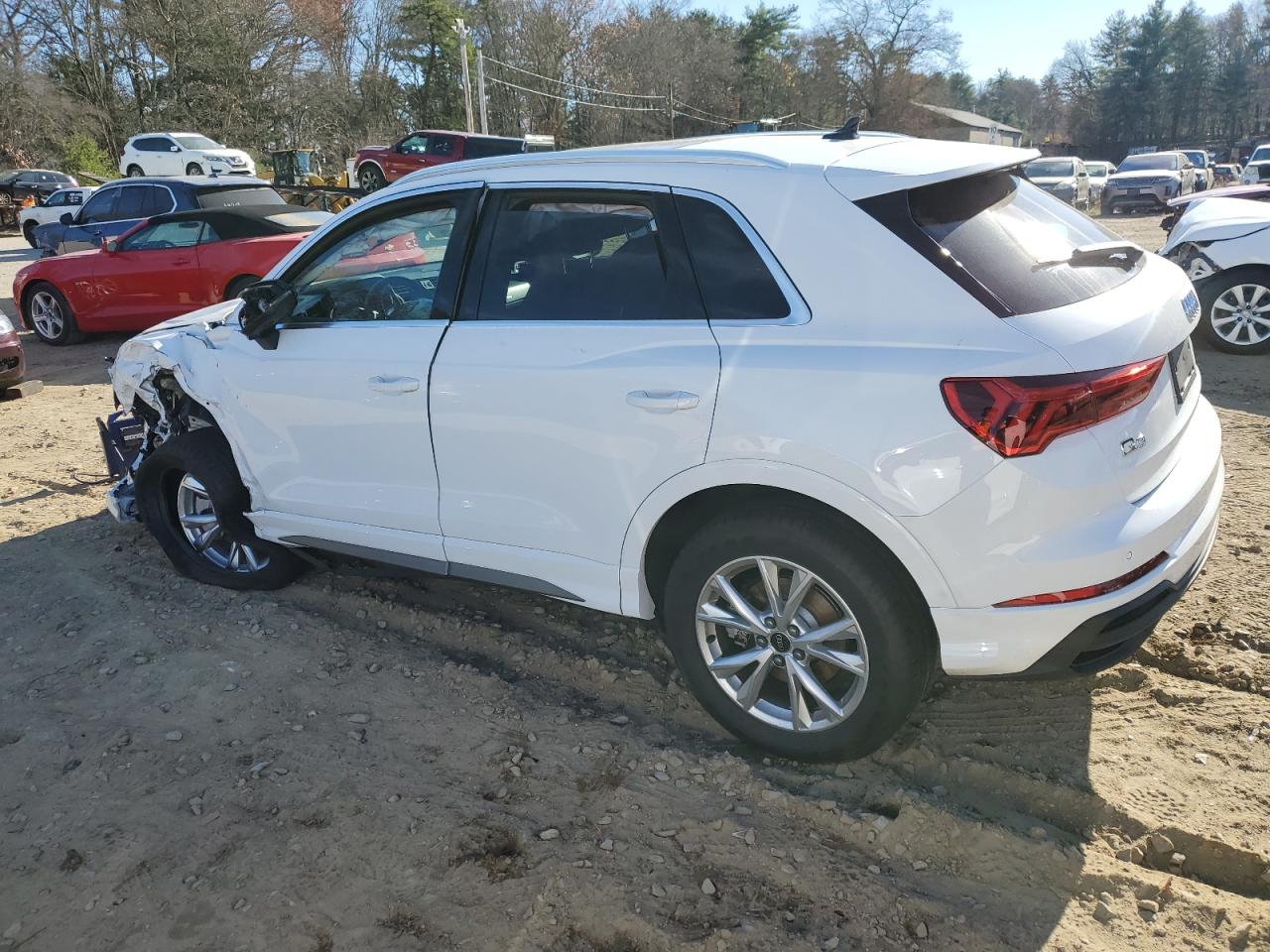 2024 Audi Q3 - Image 2