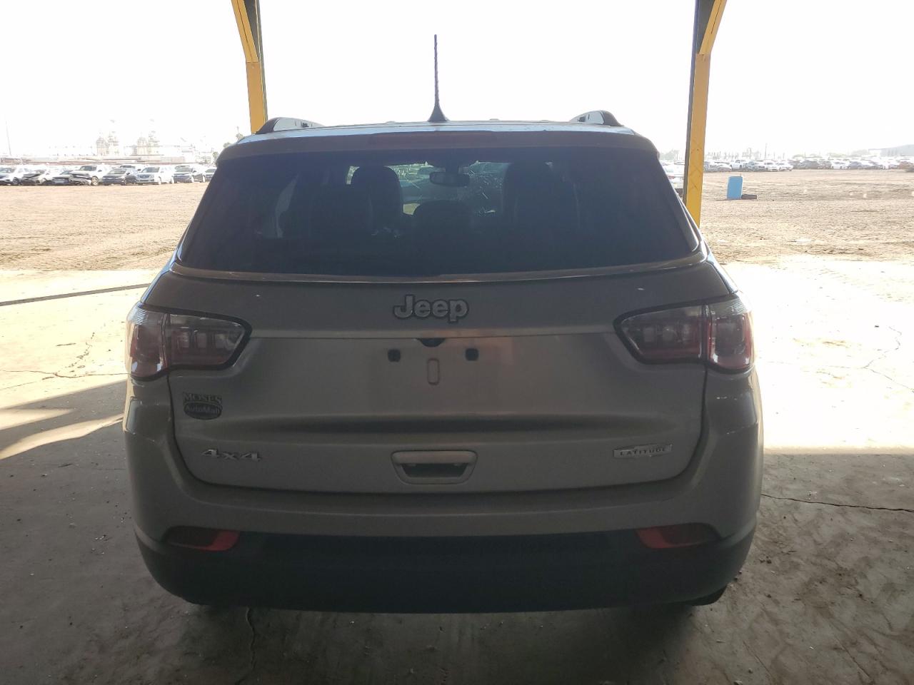 2018 Jeep Compass - Image 6