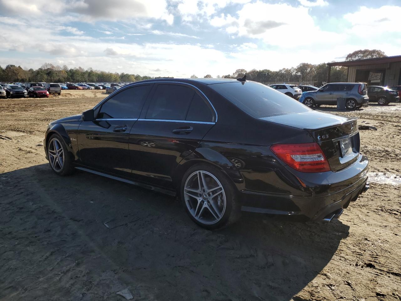 VIN WDDGF7HB6DA845758 2013 MERCEDES-BENZ C-CLASS no.2