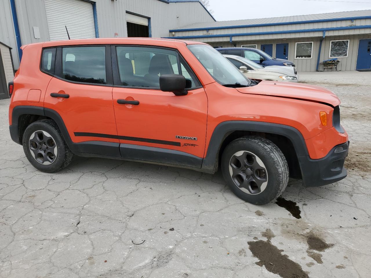 VIN ZACCJAAT0FPB76605 2015 JEEP RENEGADE no.4