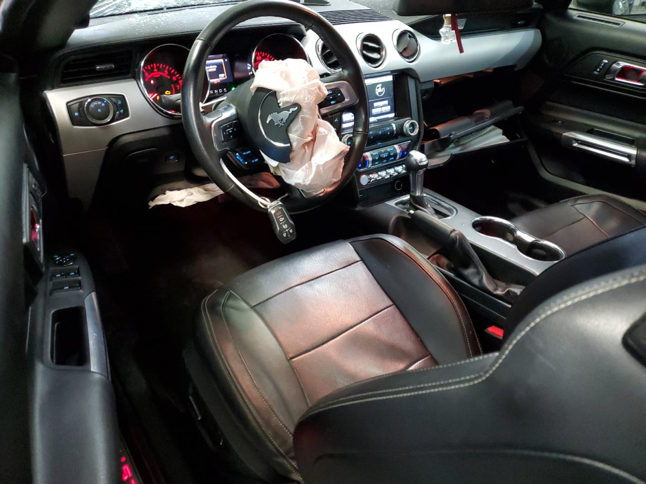 2015 Ford Mustang - Image 8