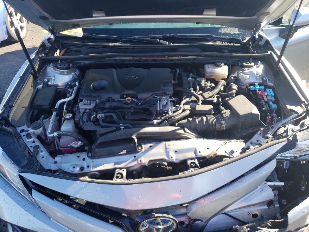 2019 Toyota Camry - Image 11