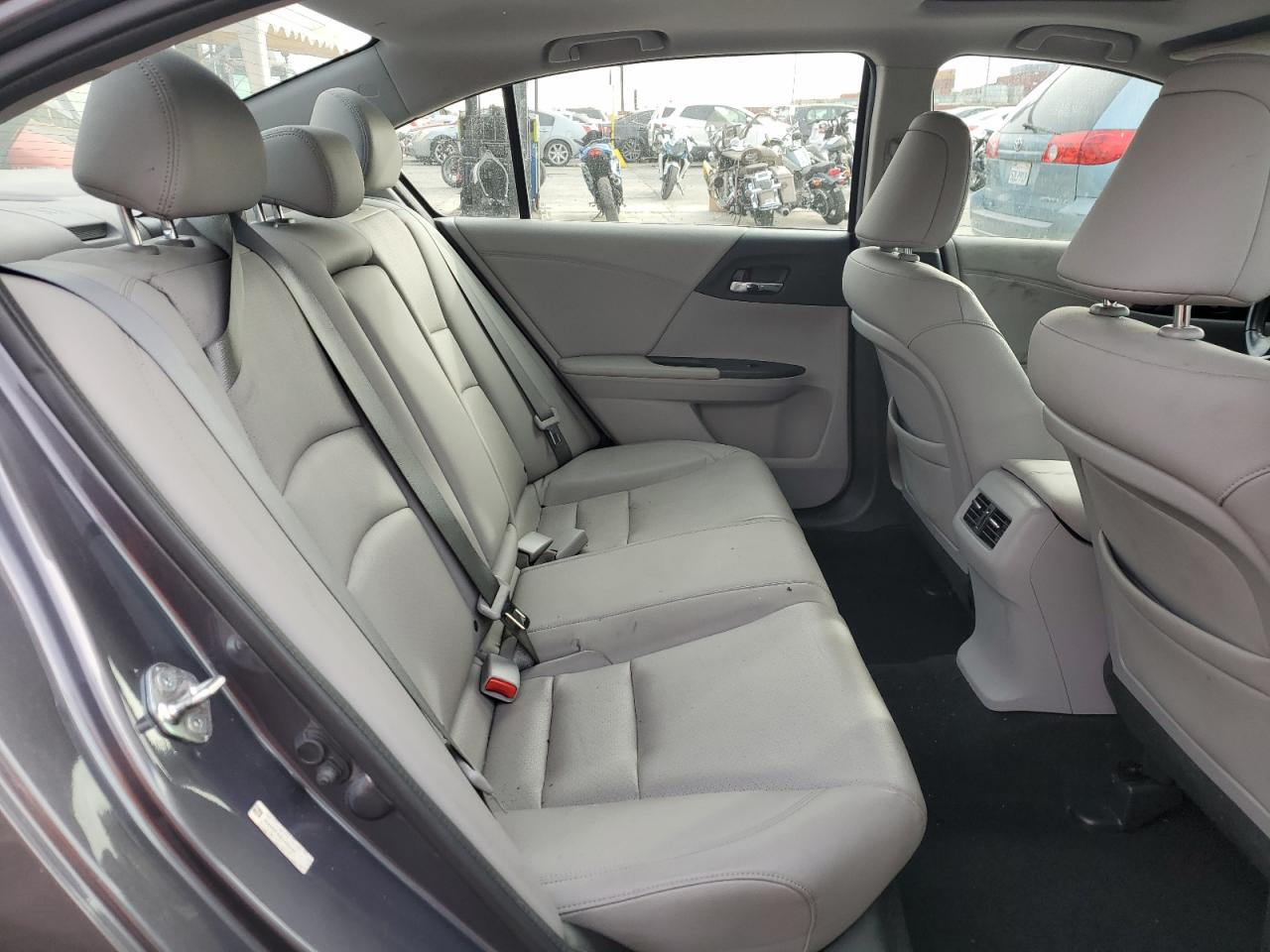 2013 Honda Accord - Image 11
