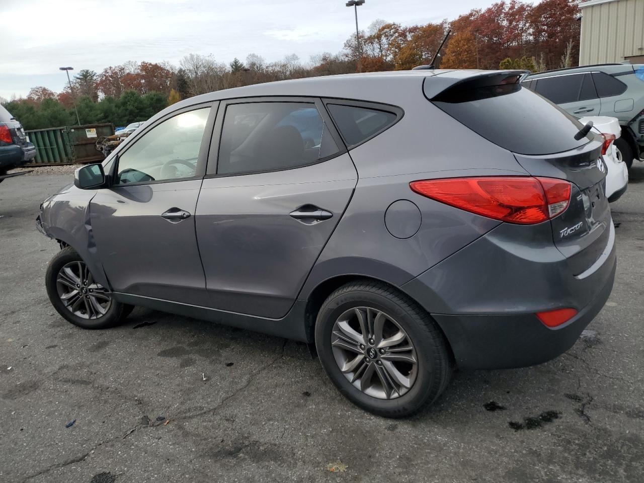 2015 Hyundai Tucson - Image 2