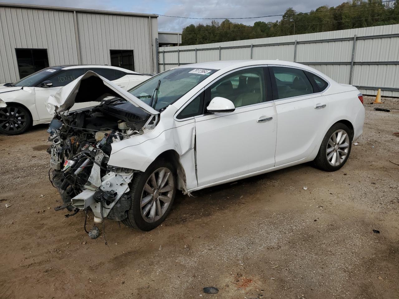 VIN 1G4PR5SKXE4144652 2014 BUICK VERANO no.1