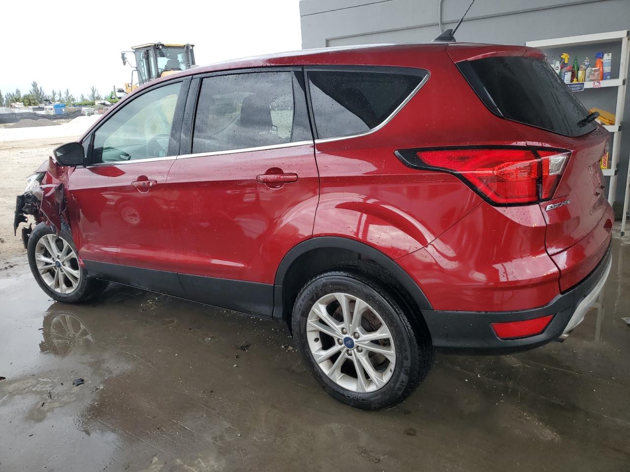 2019 Ford Escape - Image 2