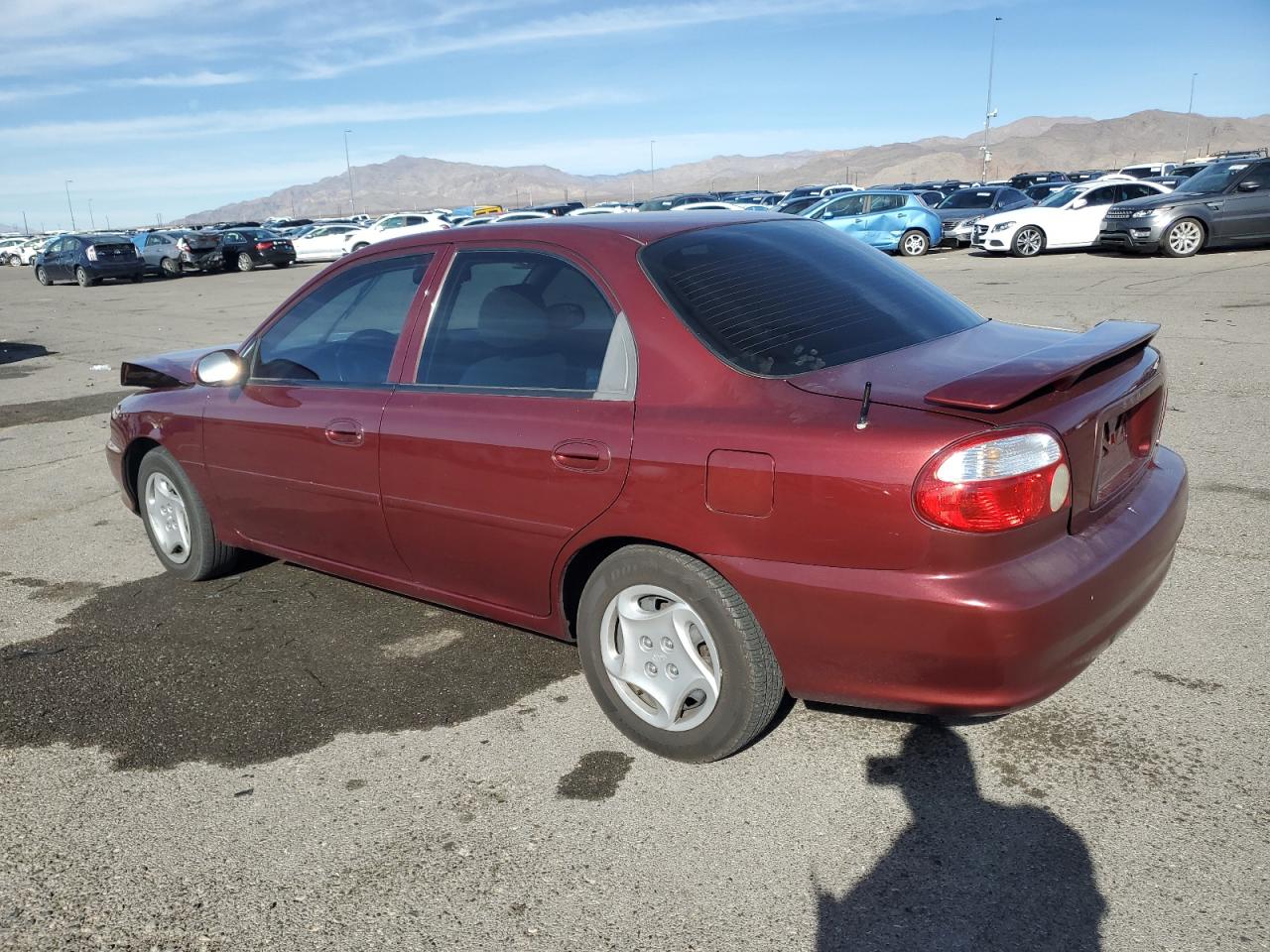 2001 Kia Sephia - Image 2