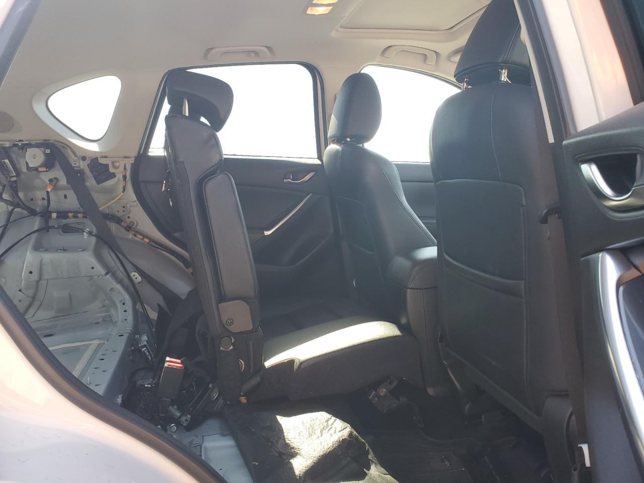 2016 Mazda CX-5 - Image 10