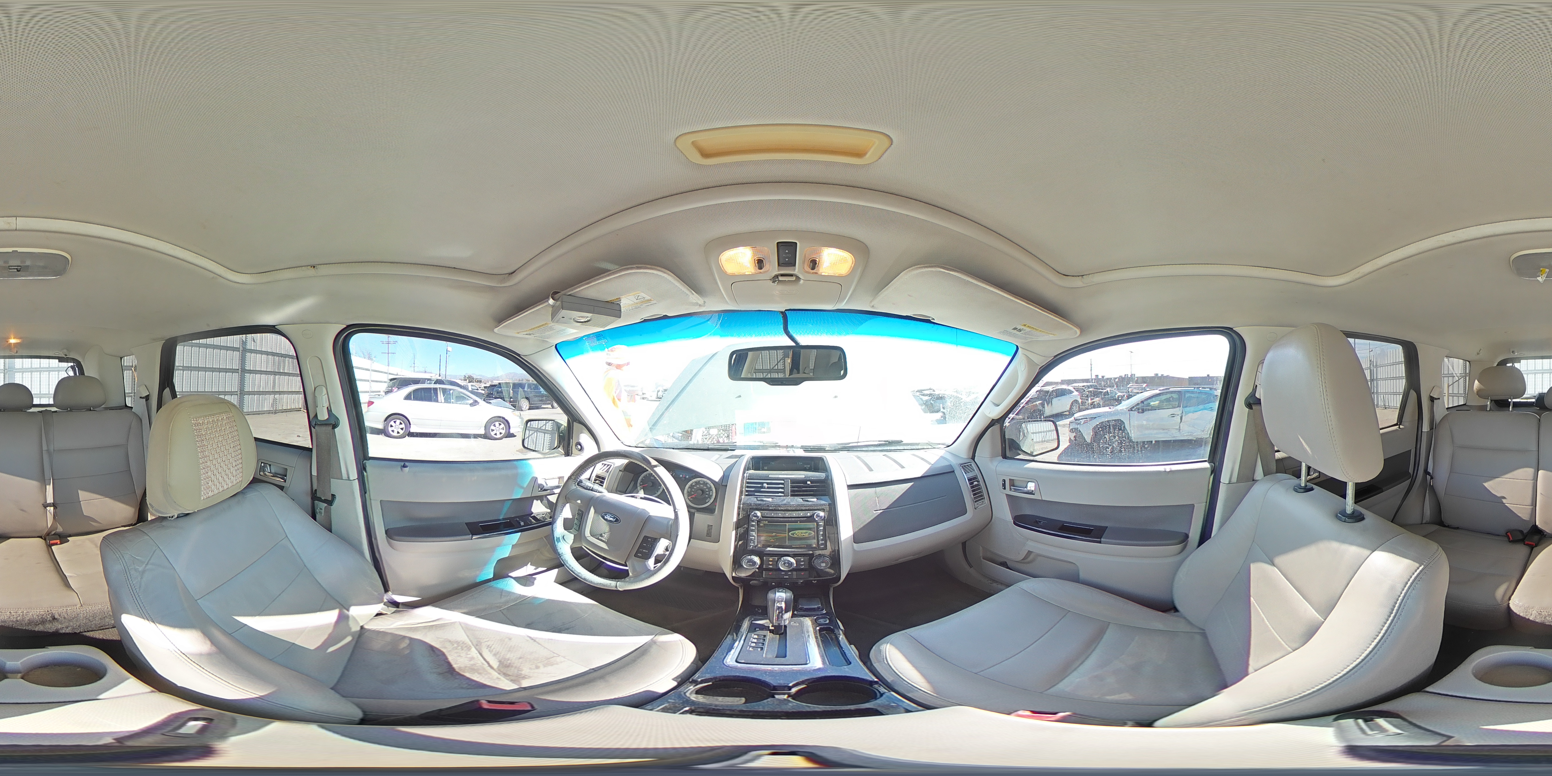 2009 Ford Escape - Image 14