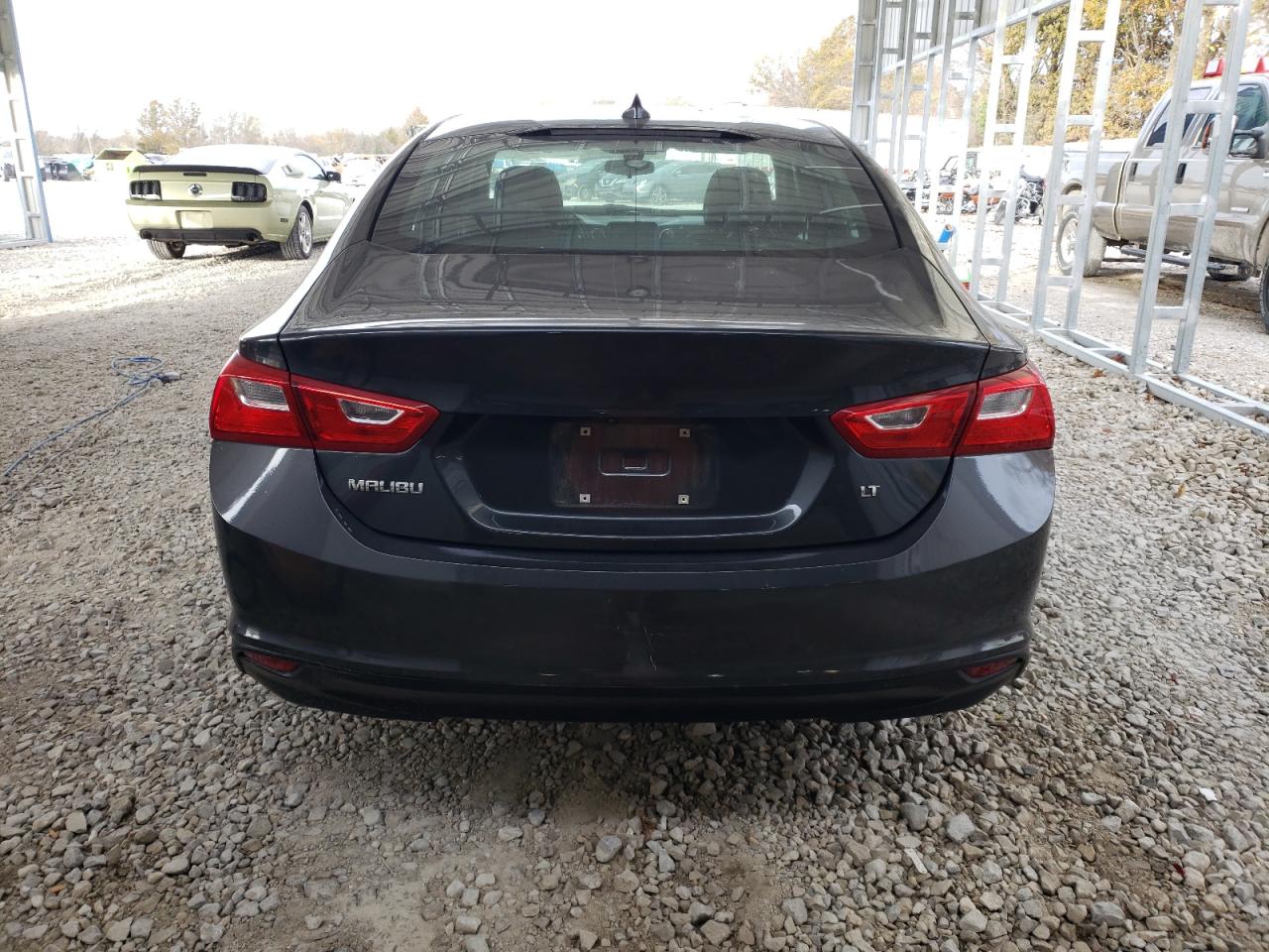 2017 Chevrolet Malibu - Image 6
