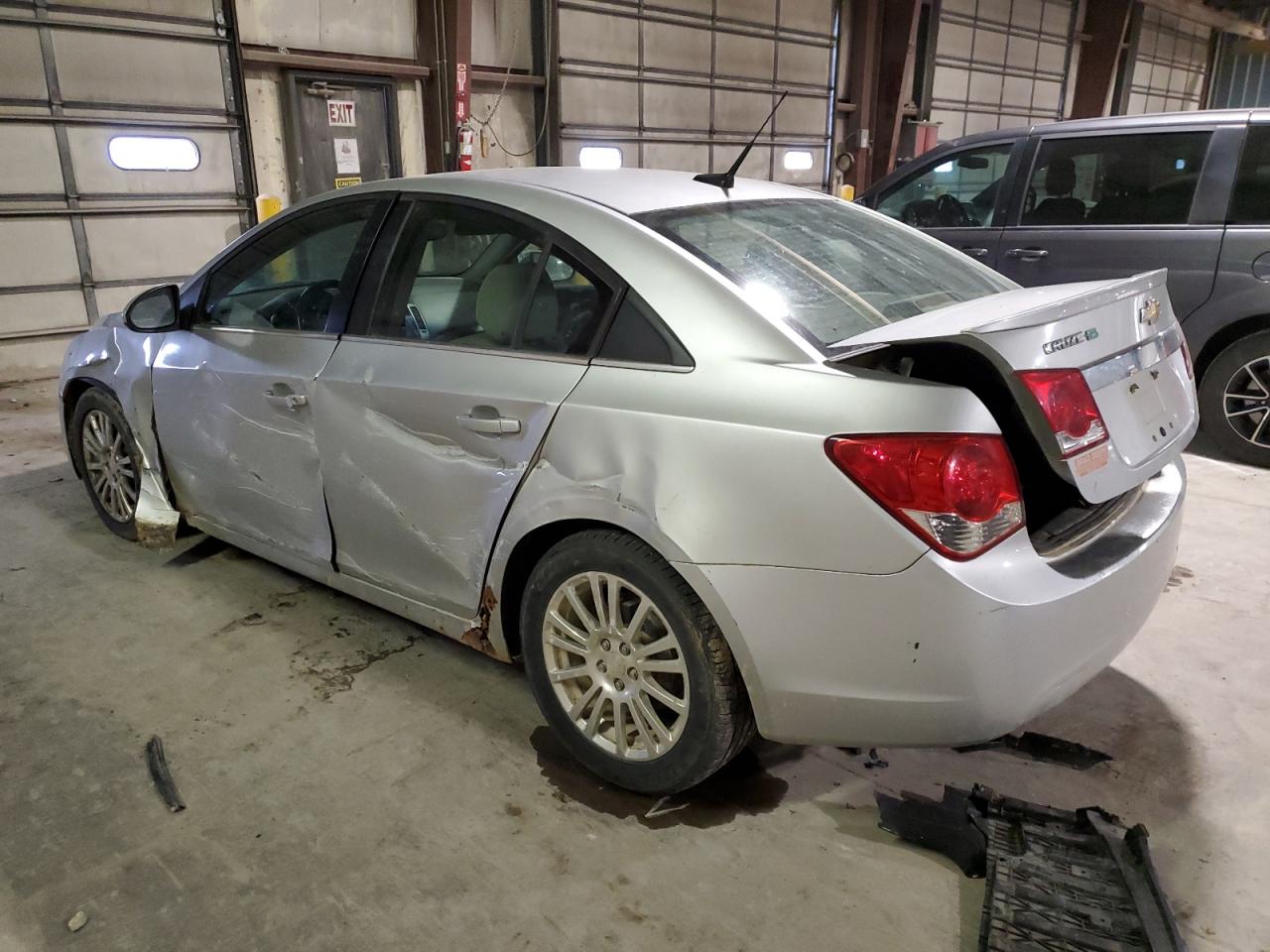 2012 Chevrolet Cruze - Image 2