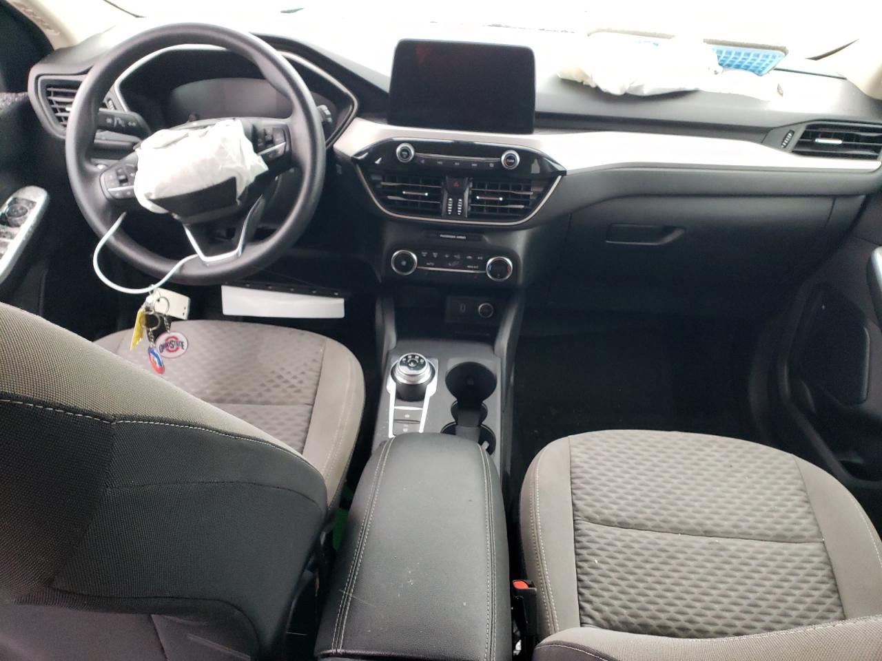 2020 Ford Escape - Image 8