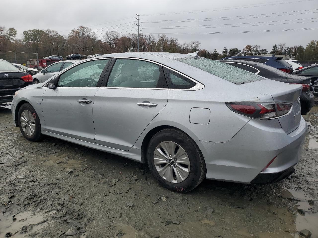 2019 Hyundai Sonata - Image 2