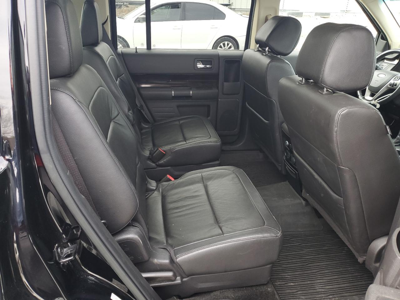 2018 Ford Flex - Image 11